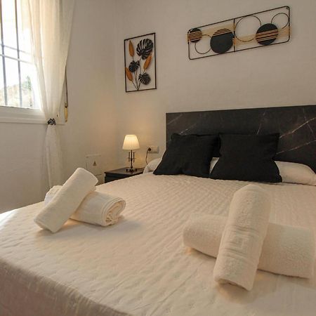 4 Bedroom Gorgeous Home In Sedella Екстер'єр фото