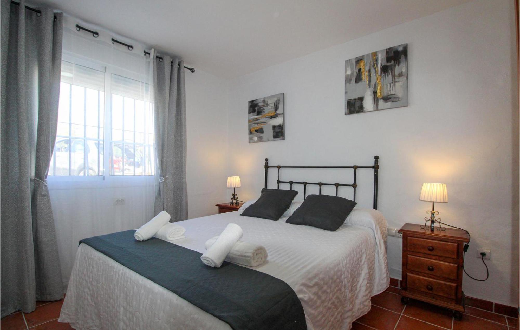 4 Bedroom Gorgeous Home In Sedella Екстер'єр фото